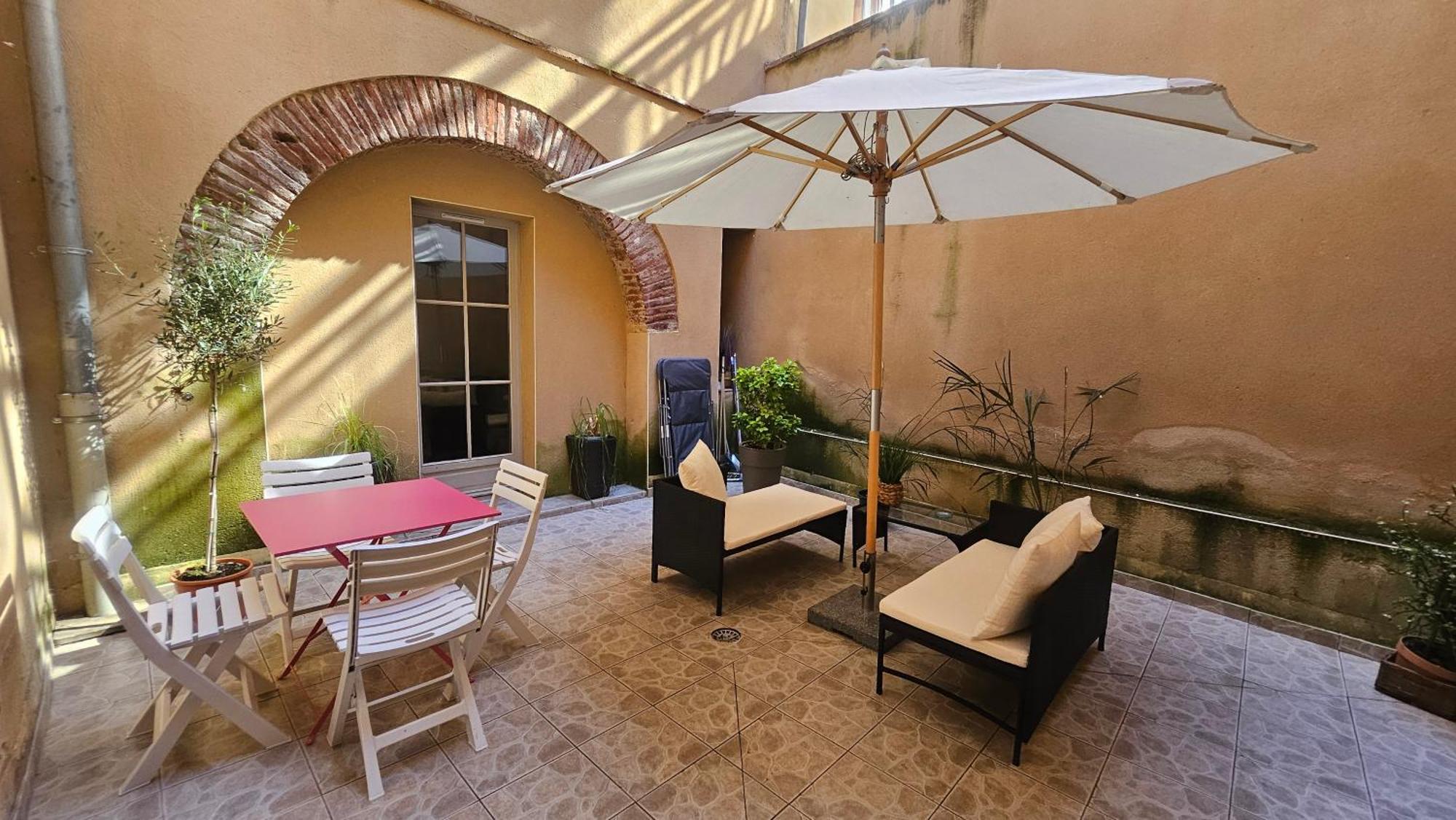 Le Patio St Etienne - Cite Episcopale - Parking Inclus Apartamento Albi Exterior foto